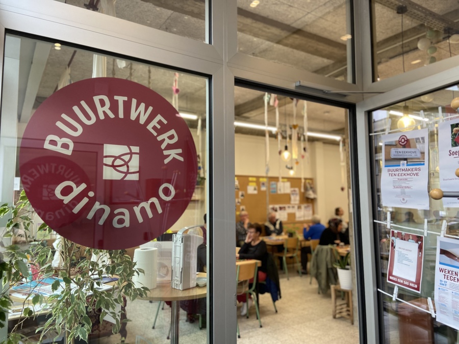 Ingang buurthuis Dinamo